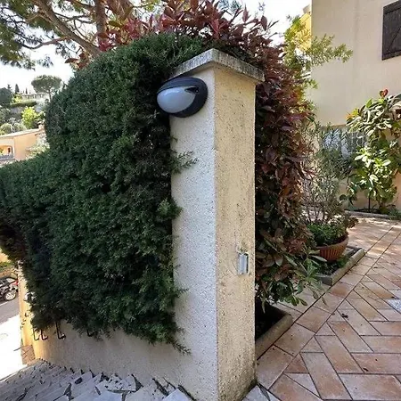 Chez Cecilia , Bellissima Casa Indipendente Con Giardino E Patio Appartamento