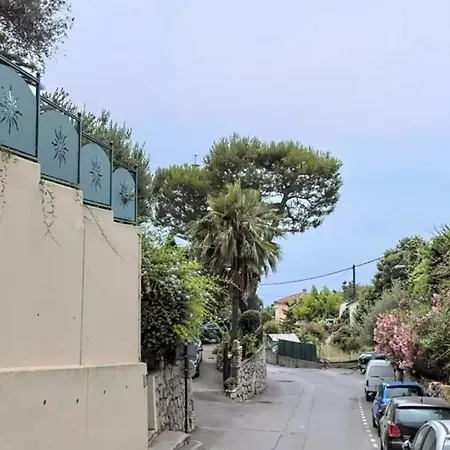 Chez Cecilia , Bellissima Casa Indipendente Con Giardino E Patio * Roccabruna